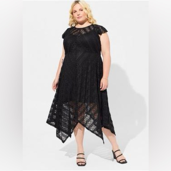 torrid Dresses & Skirts - Torrid High Neck Handkerchief Midi Dress - Lace Black